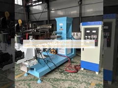 0Linha de produção de pellets para alimentos para animais de capacidade de 0,5 a 1 tonelada/h com matérias-primas de farinha de erva e instalação de guias de engenharia