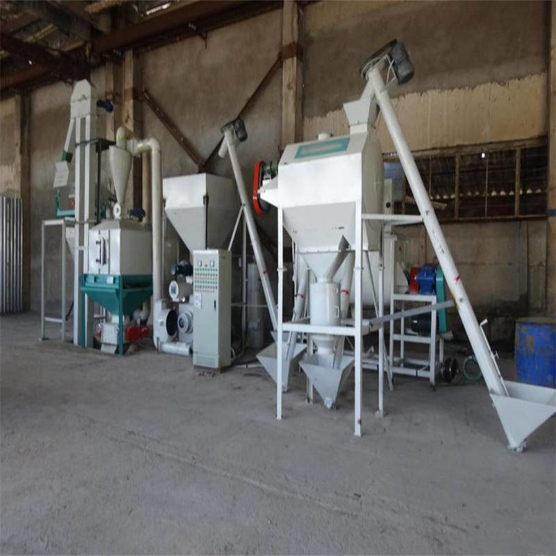 1000 kg/H Linha de produção de pellets de alimentação, trituração, mistura, granulação, refrigeração embalagem 5in1