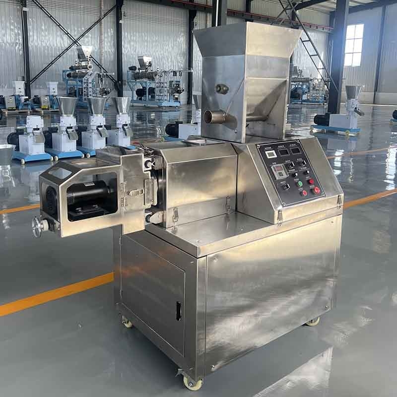 Equipamento de produção de rações para peixes Linha de produção flutuante de rações para peixes