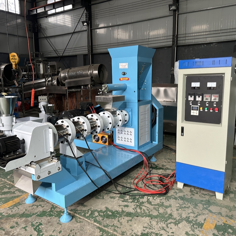 Linha de produção de extrusão para animais de estimação para cães Máquinas Linha de produção de ração flutuante para peixes para ração para peixes de tilapia