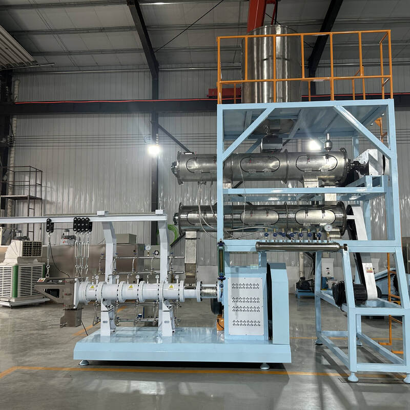 Linha multifuncional de extrusão de alimentação de parafuso duplo duplo com capacidade de 500KG/H-10T/H para produção de ração para peixes e alimentos para animais de estimação com construção em aço inoxidável